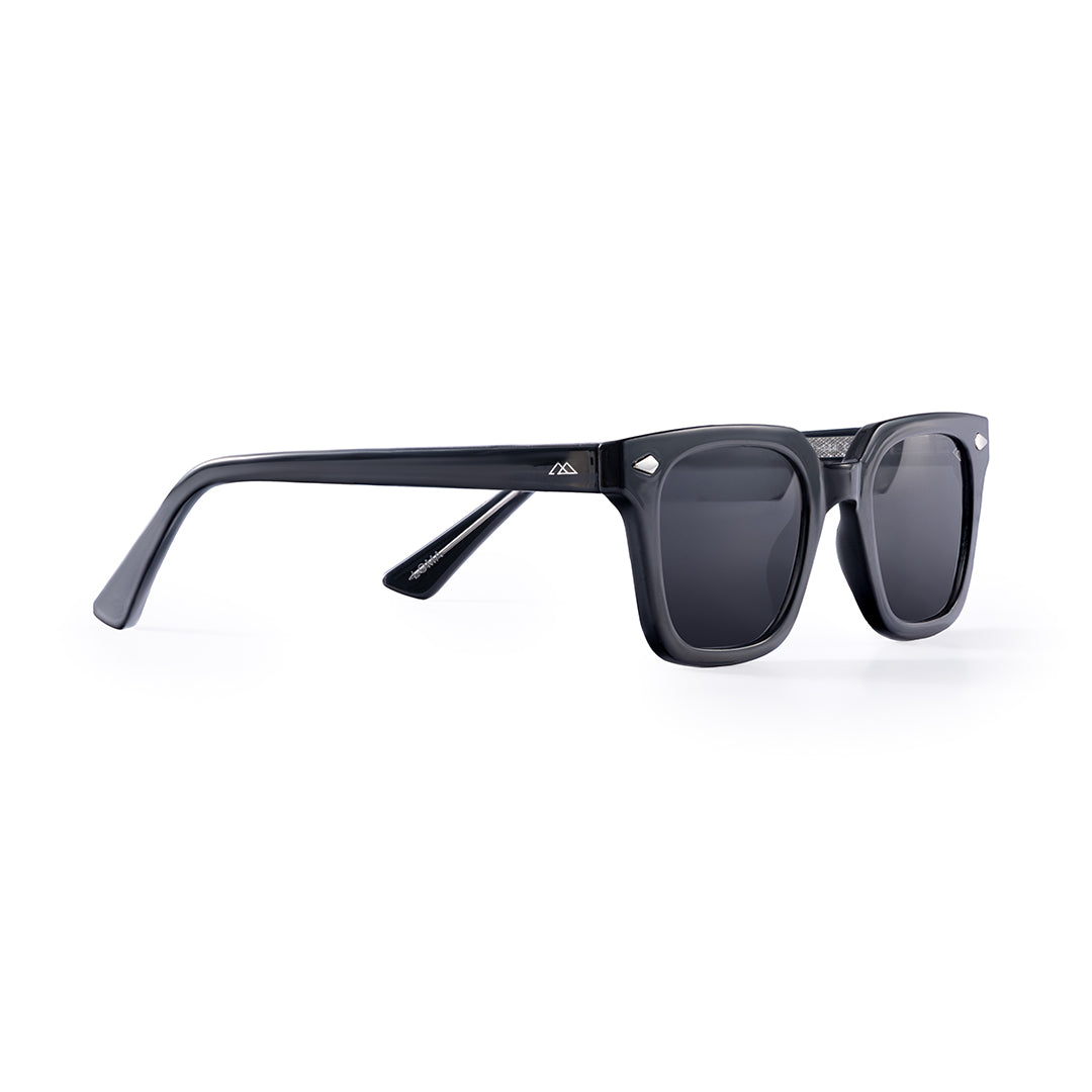 Loma Black