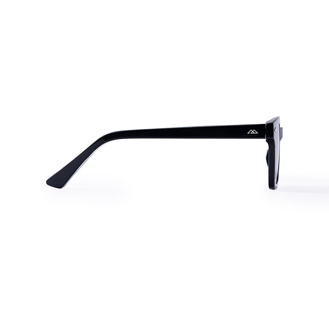 Loma Black